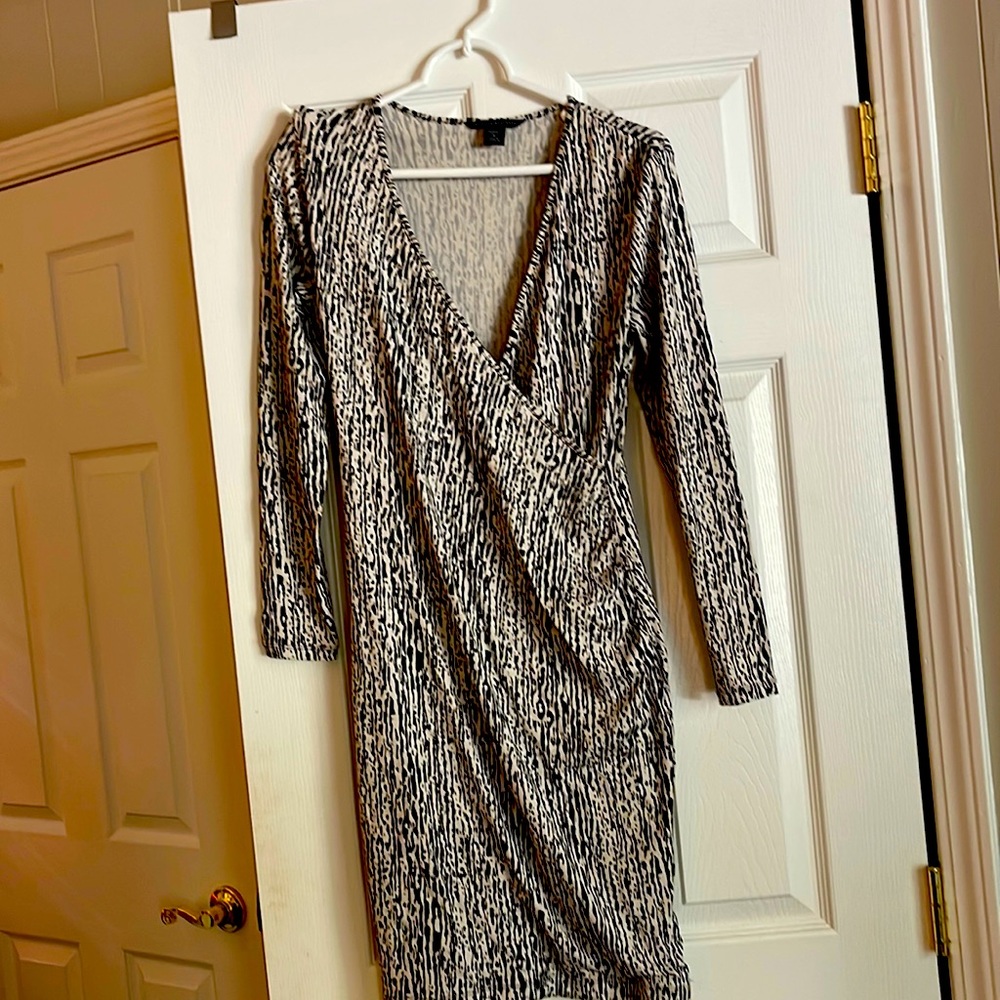 Black and white BR dresss